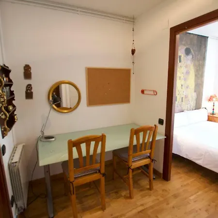 Lägenhet Apartamento Flor De Neu Puigcerdà
